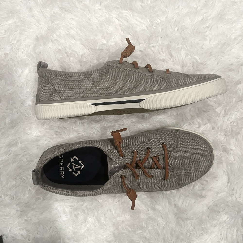 BRAND NEW Sperry Pier Wave LTT canvas sneaker - size US 9.5 womens